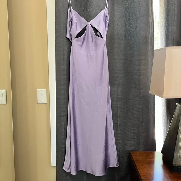 Bec + Bridge - Mila midi dress in Lilac - Picture 2 of 7